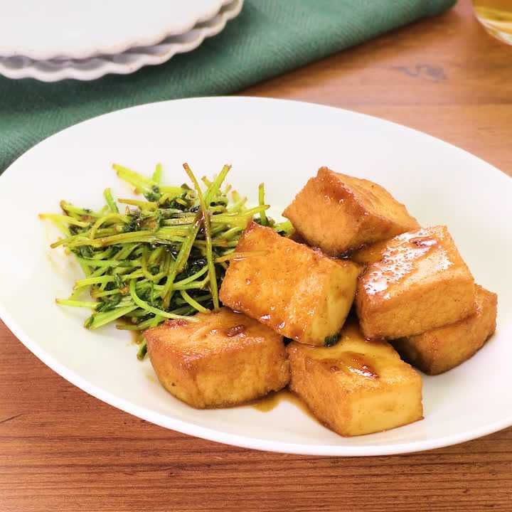 厚揚げと豆苗のカレー照り焼き