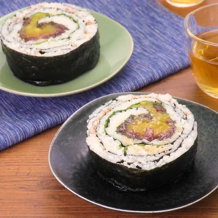 マグロの漬けタク巻き寿司