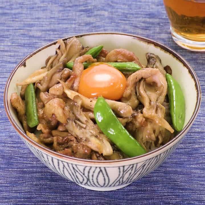 豚肉とスナップエンドウのうま玉丼
