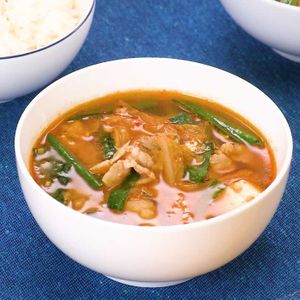 豚バラとニラのみそキムチスープ