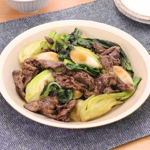 牛肉とチンゲンサイのガリバタ炒め