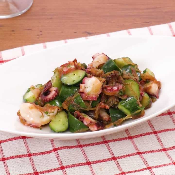 揚げ玉ねぎとたこのマリネ