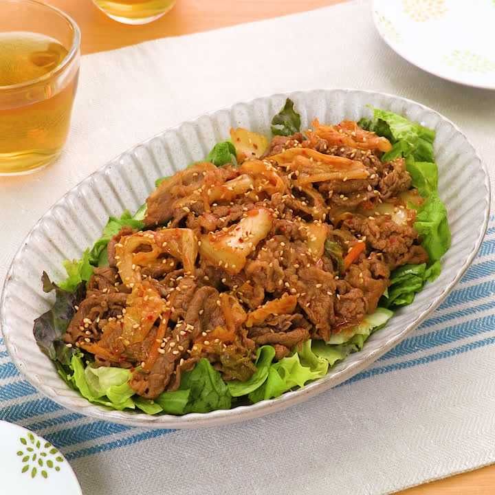 牛肉とキムチのサラダ