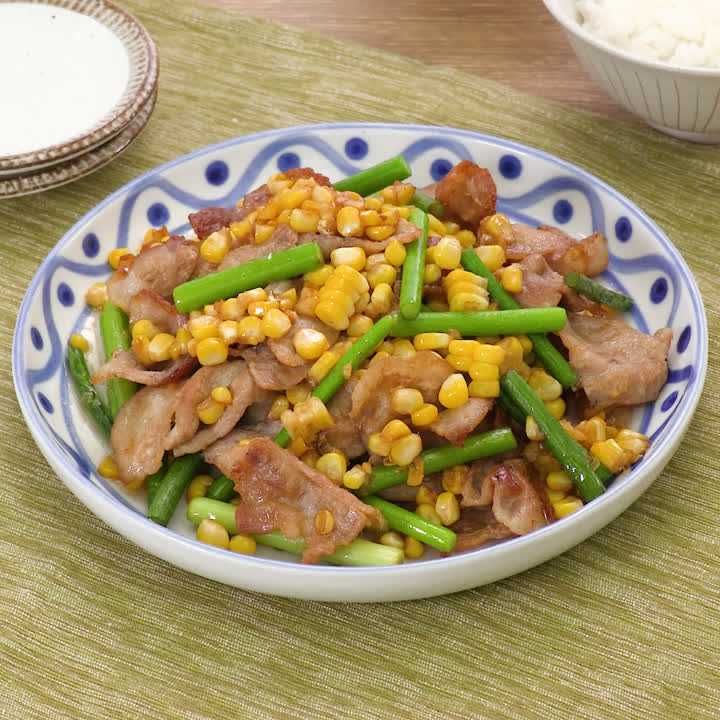とうもろこしと豚バラ肉のしょうゆ炒め