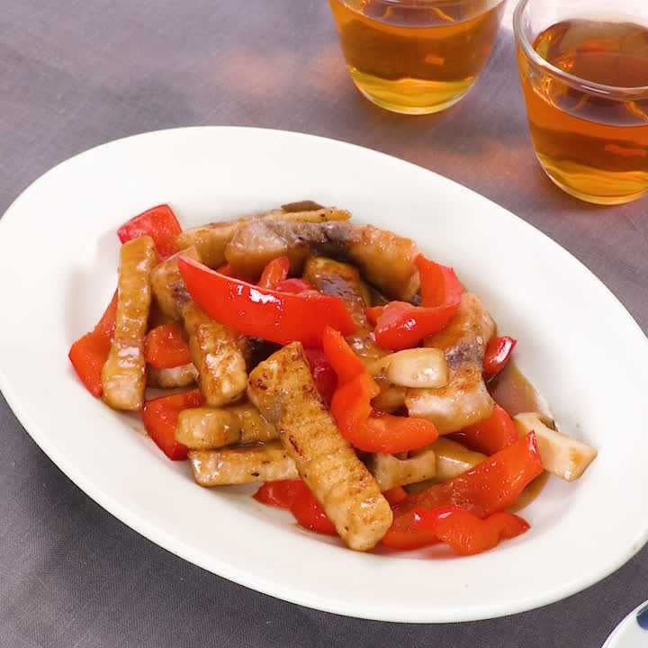 メカジキとパプリカの黒酢炒め