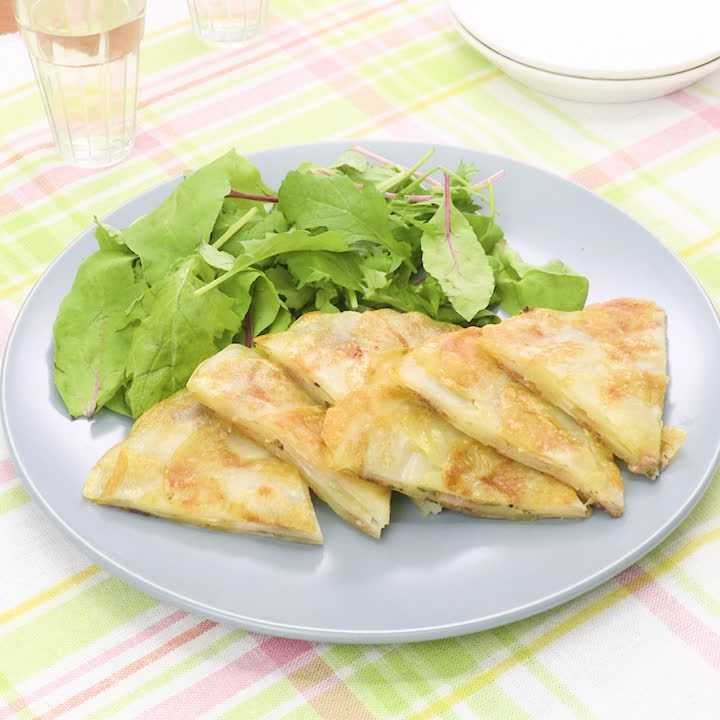 カリカリ感がたまらない じゃがいもとアンチョビのミルフィーユのレシピ動画 作り方 Delish Kitchen