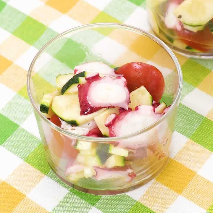 タコとズッキーニのマリネ