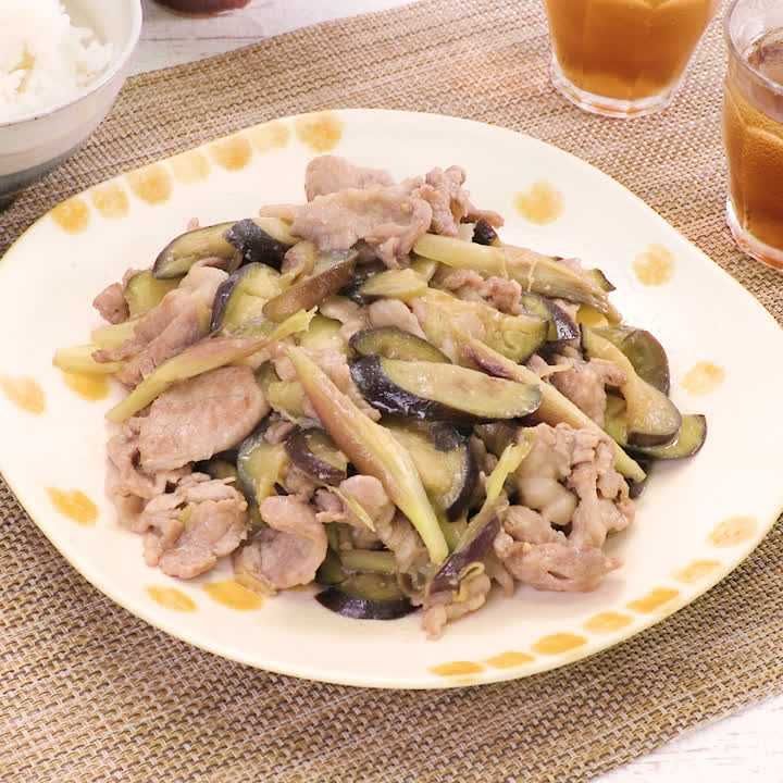 豚肉とみょうがのみそ炒め