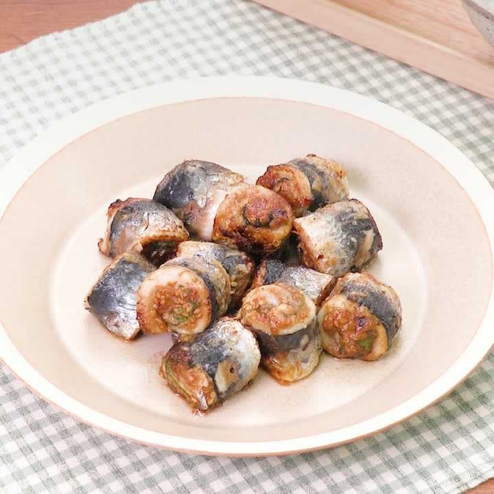 いわしのごまみそロール