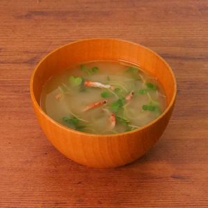 「かいわれと桜えびの味噌汁」のレシピ動画