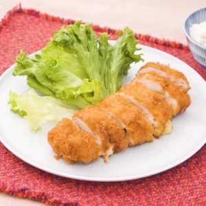 「鶏むねのごま味噌チーズフライ」のレシピ動画