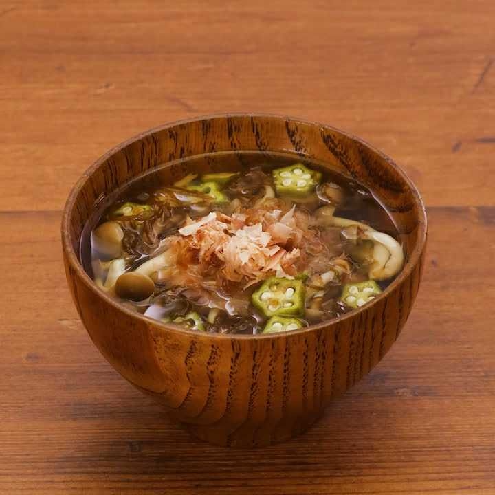 もずくとオクラのスープ
