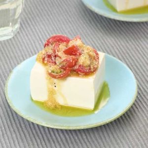 トマトとチーズの冷奴