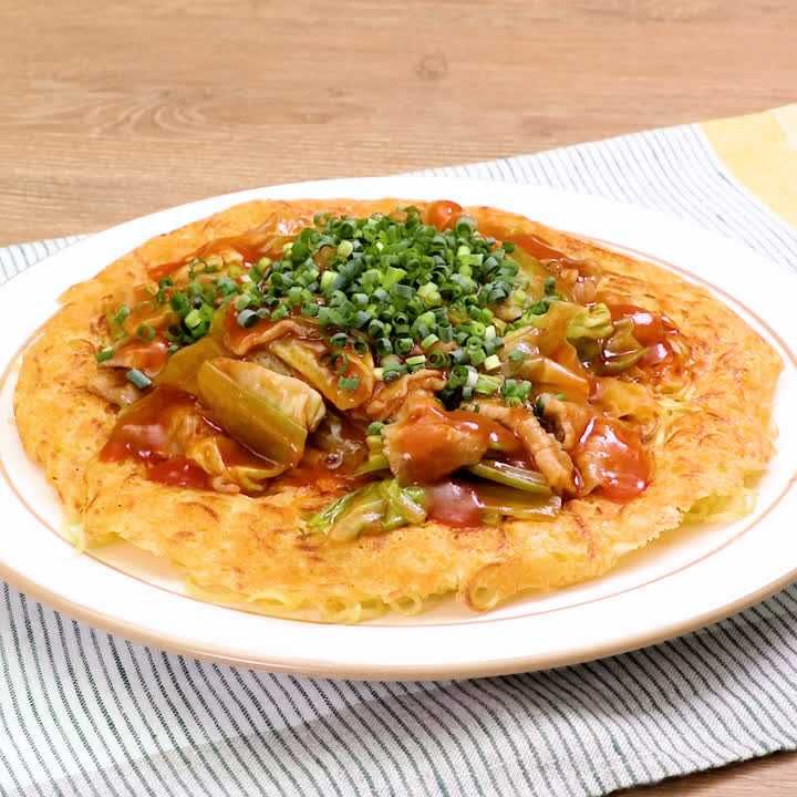 羽根つきピリ辛あんかけ焼きそば