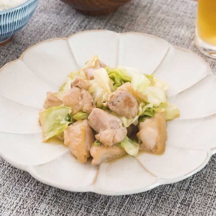 鶏もも肉とキャベツのピリ辛マヨ炒め
