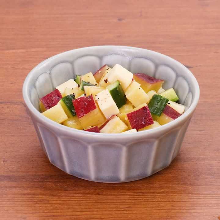 さつまいもときゅうりのサラダ