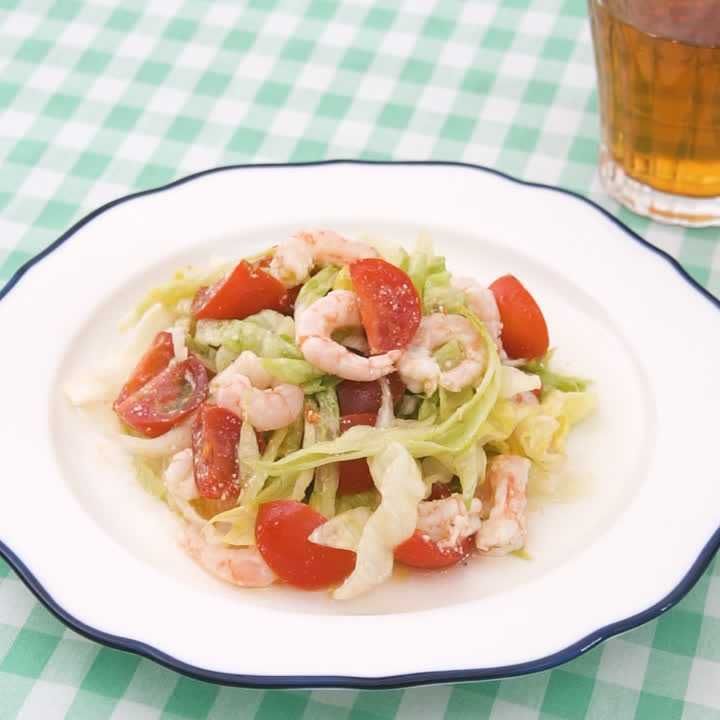 甘えびとミニトマトのチーズサラダ