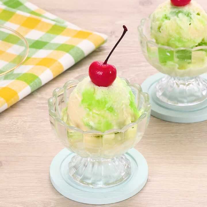 メロンクリームソーダアイス