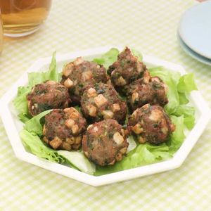 パクチーと長芋のつくね揚げ