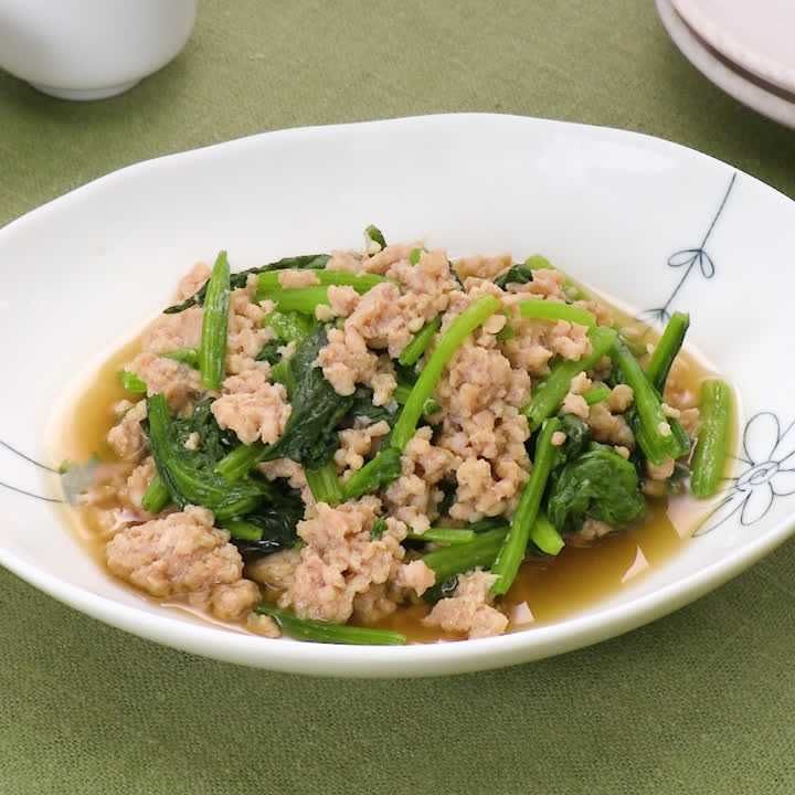 鶏ひき肉とほうれん草のからしあえ