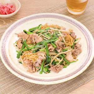 「オイマヨ焼きそば」のレシピ動画