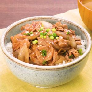 「ポン酢豚丼」のレシピ動画