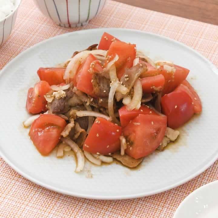 カリカリ豚とトマトのさっぱり和え