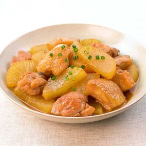 「鶏もも肉と大根の照り煮」のレシピ動画
