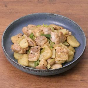 鶏肉と長芋の山椒炒め