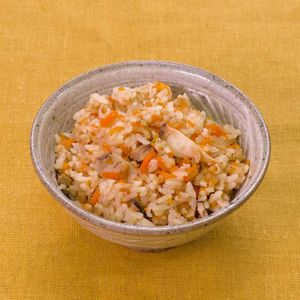 「豚ひき肉とエリンギの炊き込みご飯」のレシピ動画