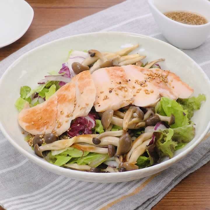 サラダチキンのアレンジレシピ16選 美味しい食べ方もご紹介 Delish Kitchen