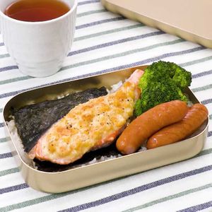 「鮭の洋風のり弁当」のレシピ動画