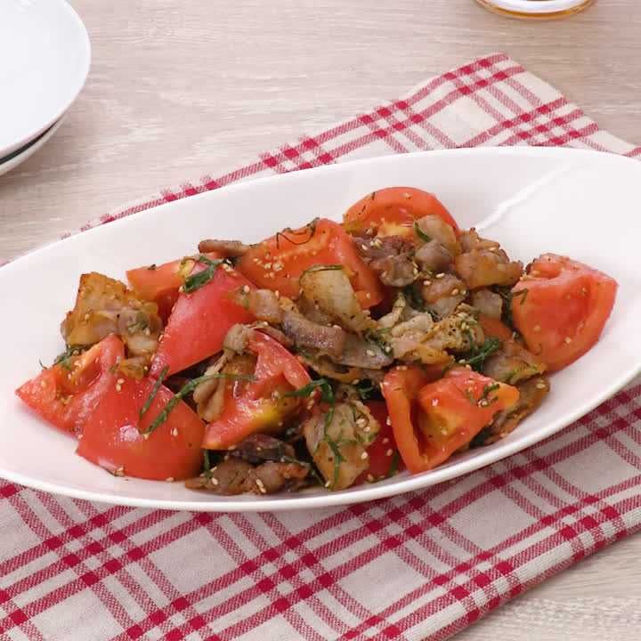 豚バラとトマトの大葉和え