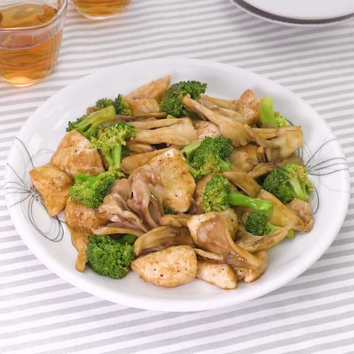 鶏肉と舞茸のカレー炒め