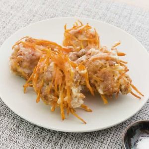 牛肉とにんじんのかき揚げ