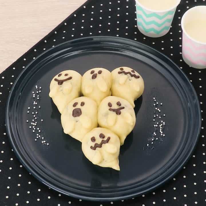 フライパンで作る♪ おばけちぎりパンのレシピ動画・作り方 | デ 