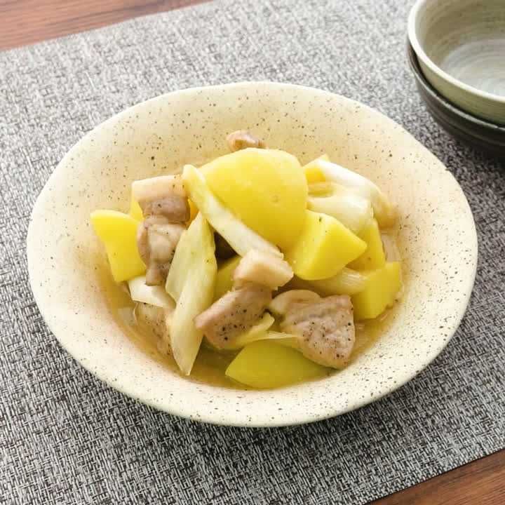 じゃがいもと豚肉のみそバター煮