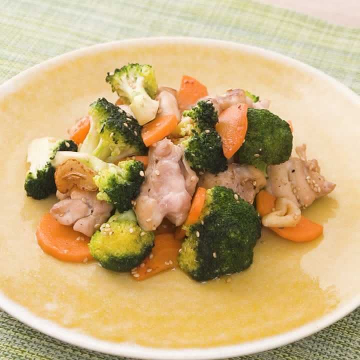 低炭水化物鶏肉とブロッコリーの炒め物レシピ