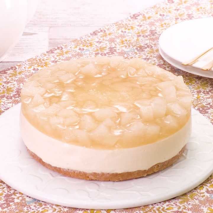 梨のレアチーズケーキ
