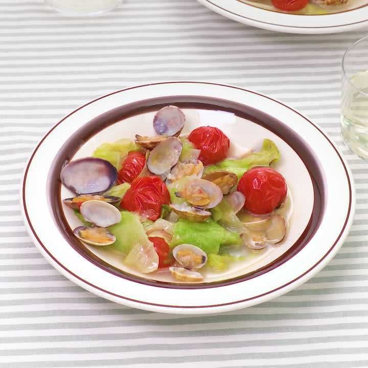 あさりとトマトのワイン煮