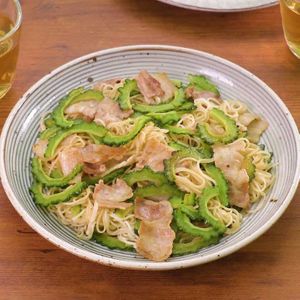 「ゴーヤーと豚肉のそうめんチャンプルー」のレシピ動画