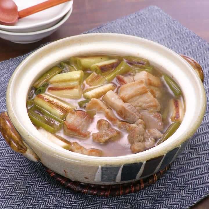 豚ばらと焦がしねぎの塩鍋