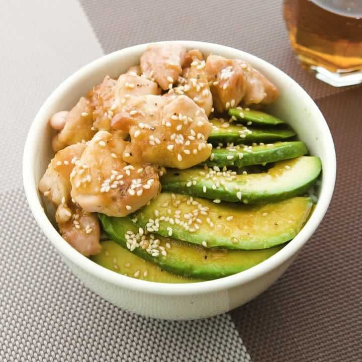 鶏もも肉のしょうが焼き丼