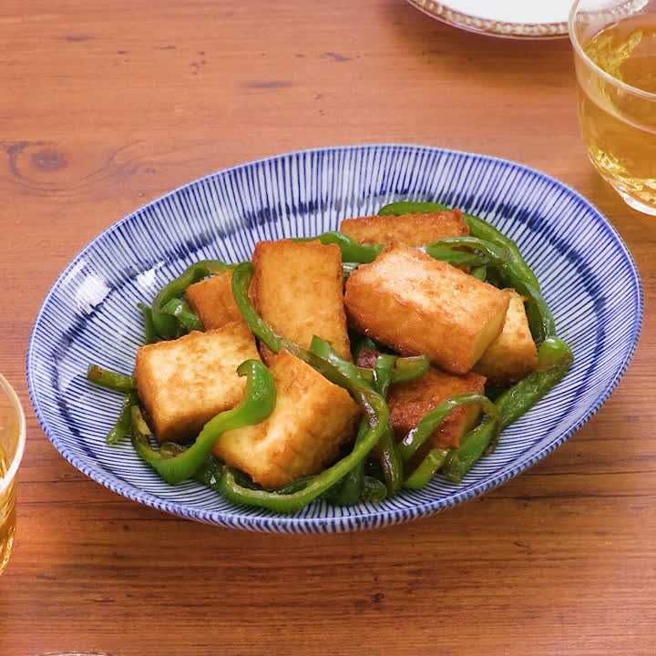 さっと作れる ピーマンと厚揚げのオイスター炒めのレシピ動画 作り方 Delish Kitchen