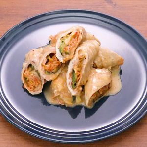 豚キムチーズのレンジ肉巻き