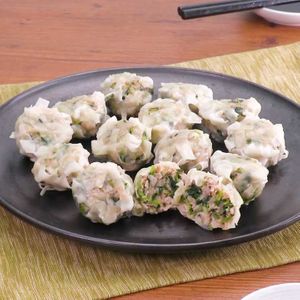 レンジで簡単 レタスしゅうまいのレシピ動画 作り方 Delish Kitchen