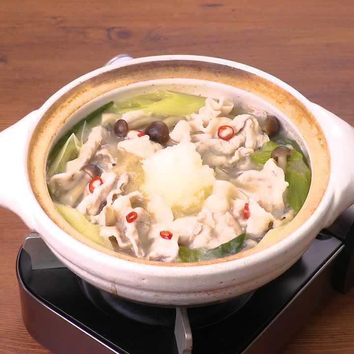 豚ロース肉のみぞれ鍋