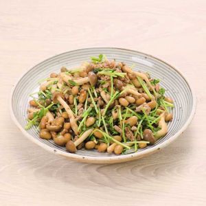 「豚ひき肉と大豆の甘辛炒め」のレシピ動画