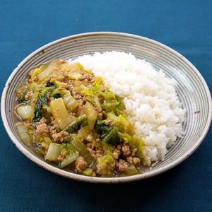 「白菜とそぼろのあんかけ丼」のレシピ動画