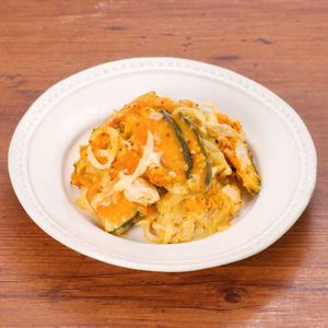 「かぼちゃと玉ねぎのツナマヨソテー風」のレシピ動画